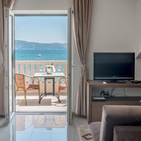 شقة Grifone Coastline تْشيرسيك نوفي المظهر الخارجي الصورة